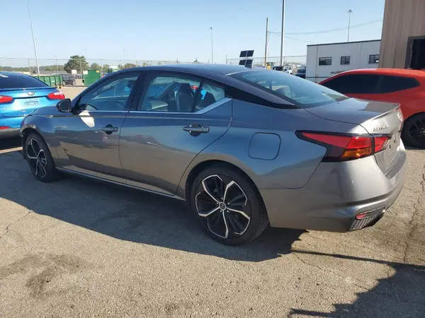1N4BL4CV2PN335407 2023 NISSAN ALTIMA - Image 2