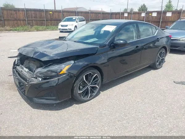 1N4BL4CV2PN337822 2023 NISSAN ALTIMA - Image 2
