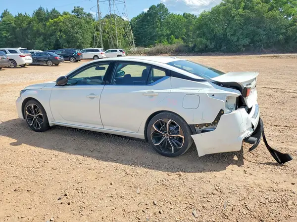 1N4BL4CV2PN355009 2023 NISSAN ALTIMA - Image 2