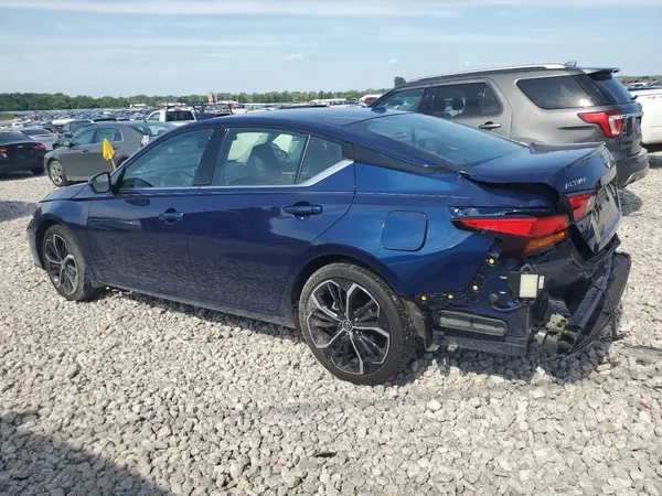 1N4BL4CV2PN358623 2023 NISSAN ALTIMA - Image 2