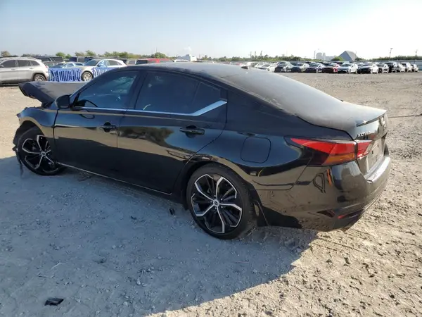 1N4BL4CV2PN415984 2023 NISSAN ALTIMA - Image 2