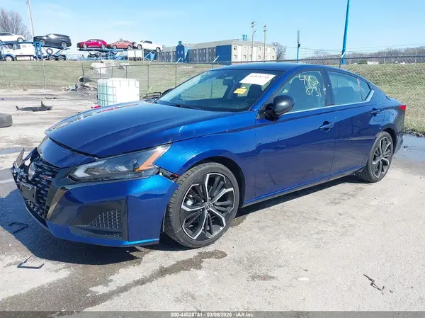 1N4BL4CV2RN334308 2024 NISSAN ALTIMA - Image 2