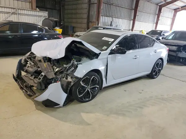 1N4BL4CV2RN341453 2024 NISSAN ALTIMA - Image 1
