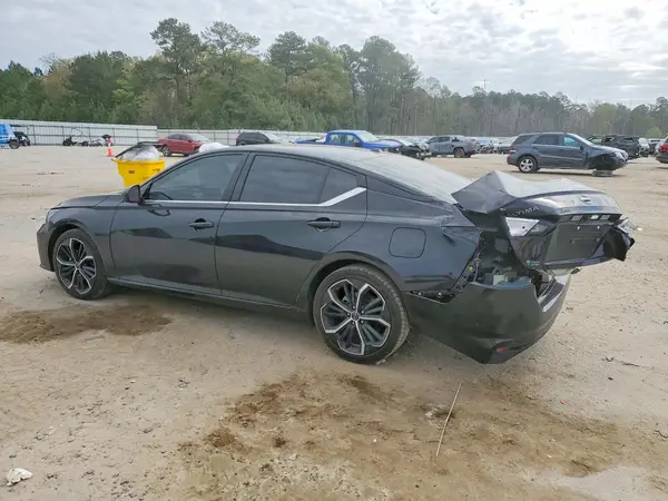 1N4BL4CV2RN362500 2024 NISSAN ALTIMA - Image 2