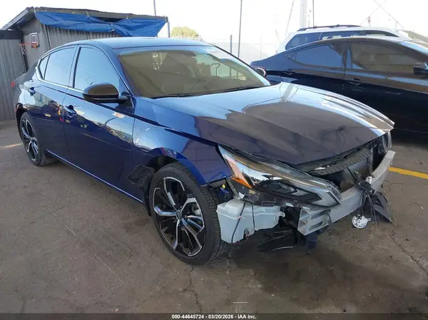 1N4BL4CV2RN380768 2024 NISSAN ALTIMA - Image 1