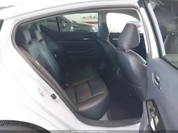 1N4BL4CV2RN406849 2024 NISSAN ALTIMA - Image 8