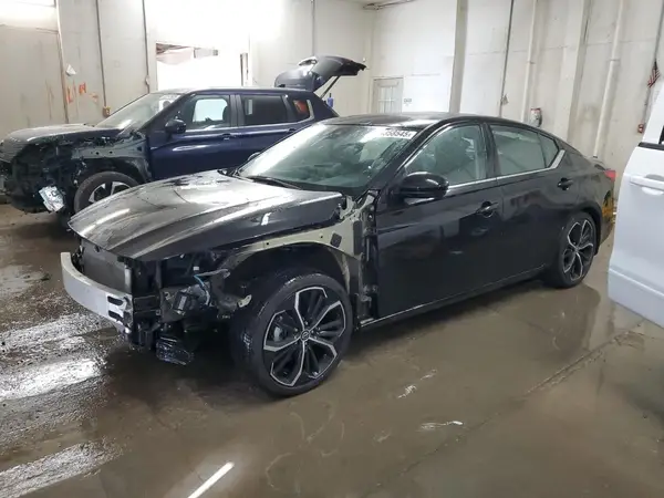 1N4BL4CV2RN420931 2024 NISSAN ALTIMA - Image 1