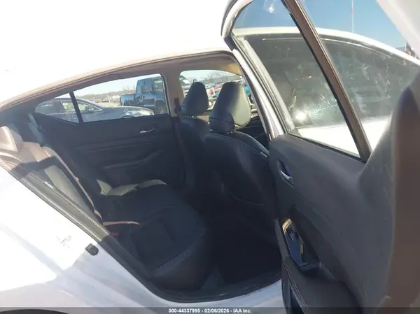 1N4BL4CV2RN422629 2024 NISSAN ALTIMA - Image 8