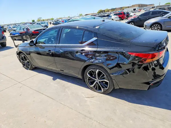 1N4BL4CV2SN338803 2025 NISSAN ALTIMA - Image 2