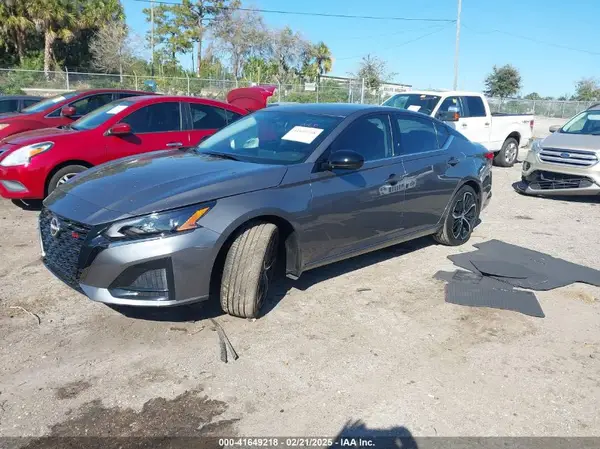 1N4BL4CV2SN341474 2025 NISSAN ALTIMA - Image 2