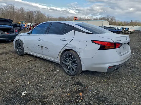 1N4BL4CV2SN346156 2025 NISSAN ALTIMA - Image 2