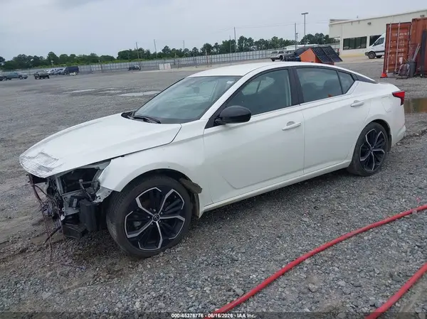 1N4BL4CV2SN347288 2025 NISSAN ALTIMA - Image 2