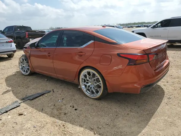 1N4BL4CV3KC104794 2019 NISSAN ALTIMA - Image 2