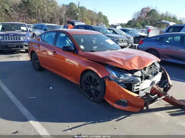 1N4BL4CV3KC112586 2019 NISSAN ALTIMA - Image 1