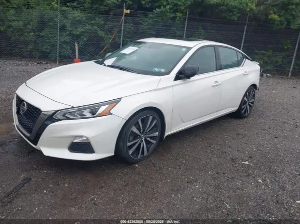 1N4BL4CV3KC125984 2019 NISSAN ALTIMA - Image 2