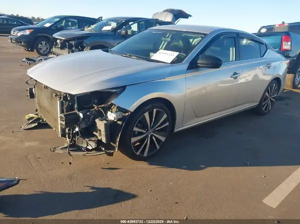 1N4BL4CV3KC148973 2019 NISSAN ALTIMA - Image 2
