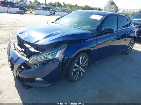 1N4BL4CV3KC178717 2019 NISSAN ALTIMA - Image 2