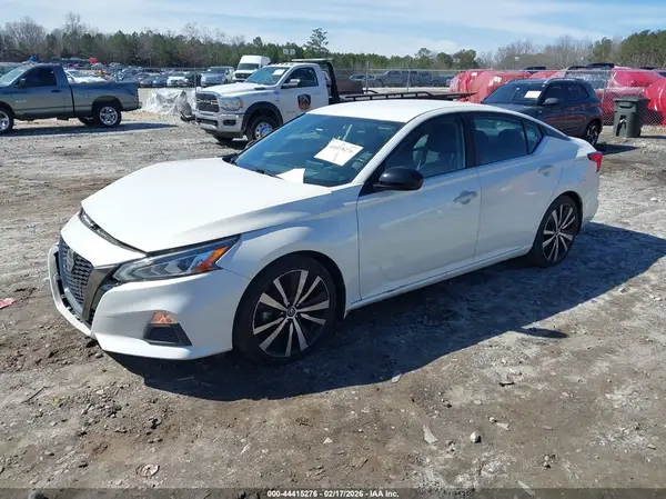 1N4BL4CV3KC182556 2019 NISSAN ALTIMA - Image 2