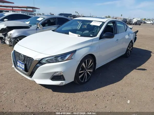 1N4BL4CV3KN307799 2019 NISSAN ALTIMA - Image 2