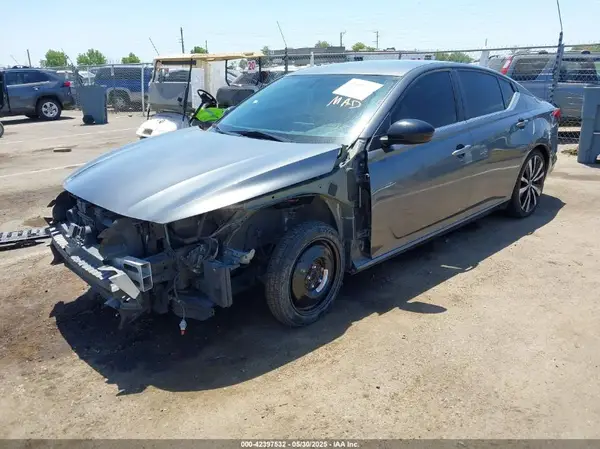 1N4BL4CV3KN311691 2019 NISSAN ALTIMA - Image 2