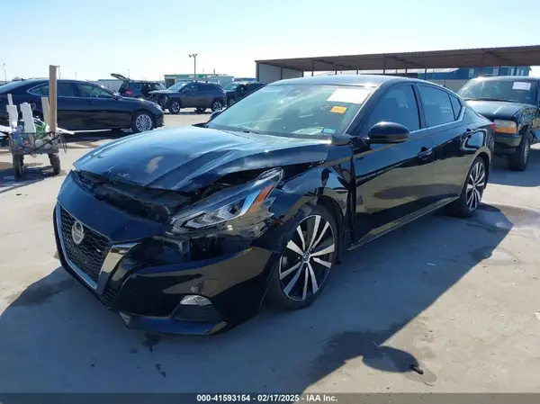 1N4BL4CV3LC119264 2020 NISSAN ALTIMA - Image 2