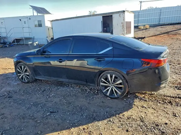 1N4BL4CV3LC123816 2020 NISSAN ALTIMA - Image 2
