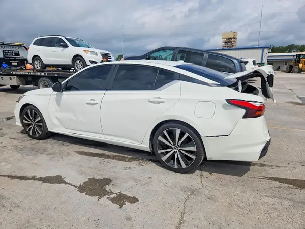 1N4BL4CV3LC132063 2020 NISSAN ALTIMA - Image 2