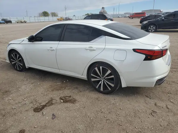 1N4BL4CV3LC142737 2020 NISSAN ALTIMA - Image 2