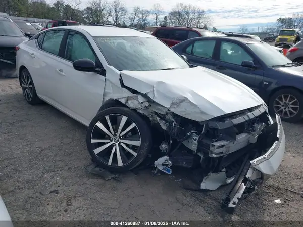 1N4BL4CV3LC148182 2020 NISSAN ALTIMA - Image 1