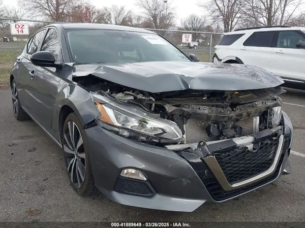 1N4BL4CV3LC156766 2020 NISSAN ALTIMA - Image 1