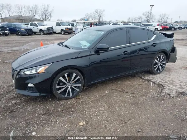 1N4BL4CV3LC166343 2020 NISSAN ALTIMA - Image 2