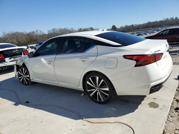 1N4BL4CV3LC169744 2020 NISSAN ALTIMA - Image 2