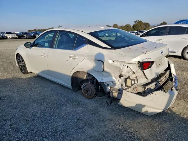 1N4BL4CV3LC169758 2020 NISSAN ALTIMA - Image 2