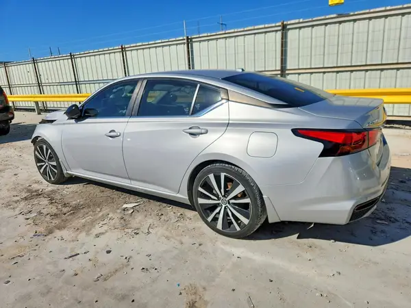 1N4BL4CV3LC180274 2020 NISSAN ALTIMA - Image 2