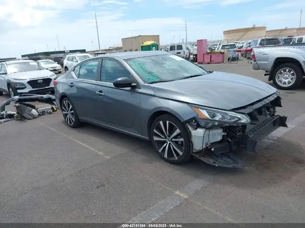 1N4BL4CV3LC188438 2020 NISSAN ALTIMA - Image 1