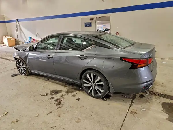 1N4BL4CV3LC217498 2020 NISSAN ALTIMA - Image 2