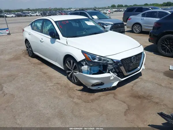 1N4BL4CV3LC222510 2020 NISSAN ALTIMA - Image 1