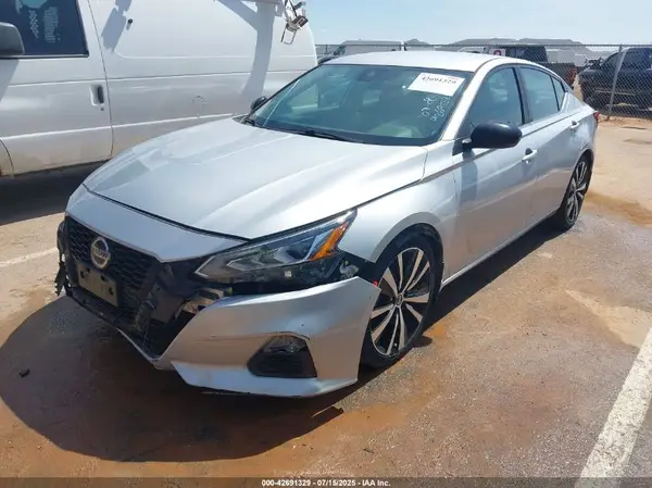1N4BL4CV3LC229229 2020 NISSAN ALTIMA - Image 2