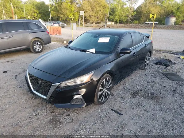 1N4BL4CV3LC236536 2020 NISSAN ALTIMA - Image 2