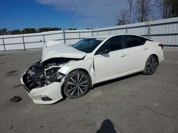 1N4BL4CV3LC241297 2020 NISSAN ALTIMA - Image 1