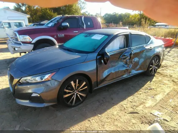 1N4BL4CV3LC273859 2020 NISSAN ALTIMA - Image 2