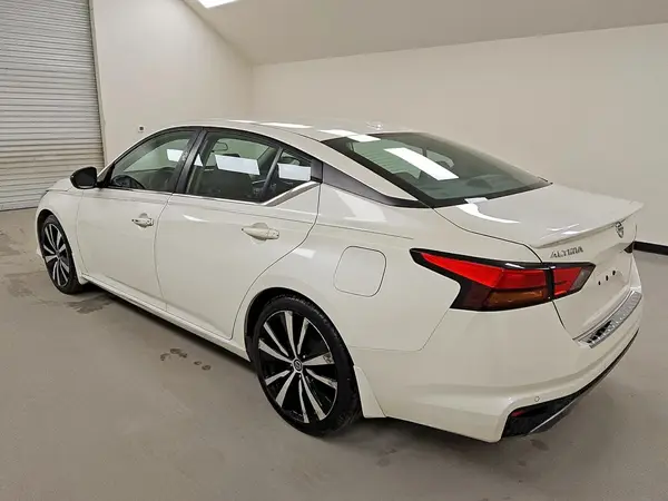 1N4BL4CV3LC275238 2020 NISSAN ALTIMA - Image 2