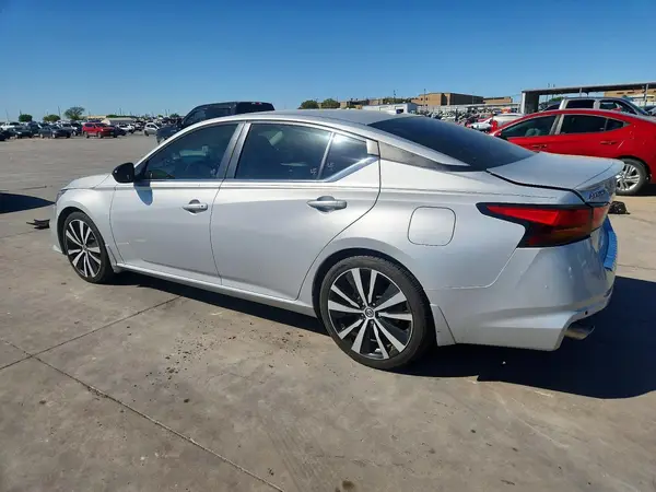 1N4BL4CV3LC275353 2020 NISSAN ALTIMA - Image 2