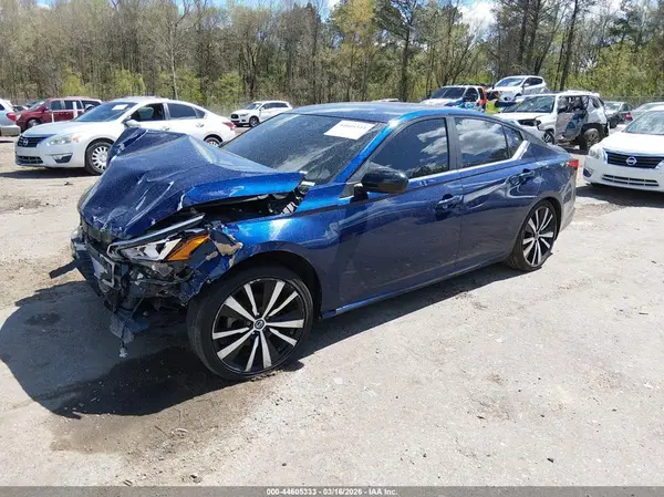 1N4BL4CV3LC277863 2020 NISSAN ALTIMA - Image 2