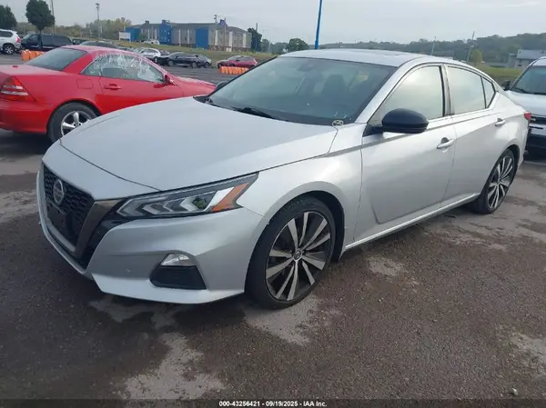 1N4BL4CV3LC279094 2020 NISSAN ALTIMA - Image 2