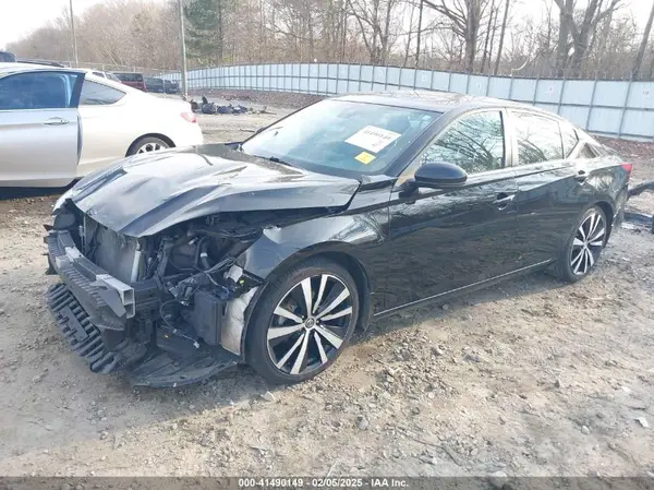 1N4BL4CV3LC285557 2020 NISSAN ALTIMA - Image 2