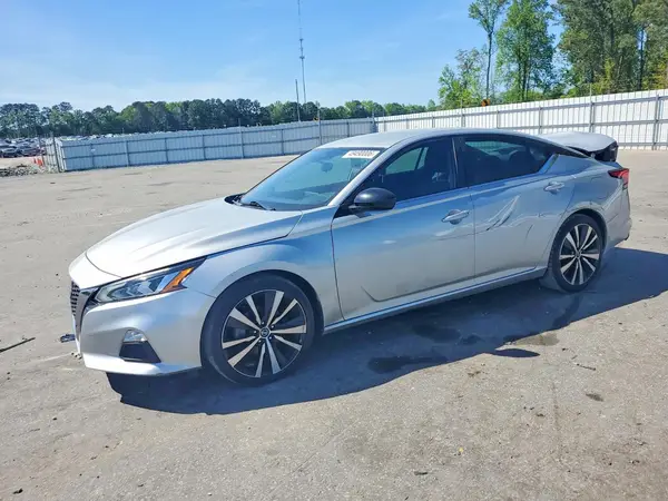 1N4BL4CV3LN304421 2020 NISSAN ALTIMA - Image 1