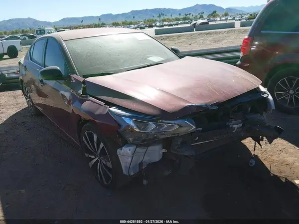 1N4BL4CV3LN307528 2020 NISSAN ALTIMA - Image 1