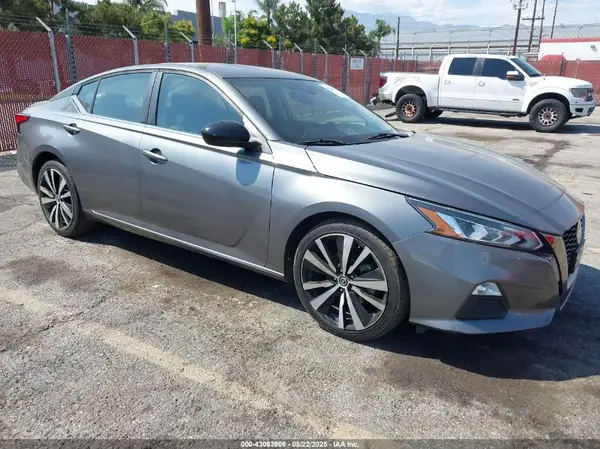 1N4BL4CV3MN306347 2021 NISSAN ALTIMA - Image 1