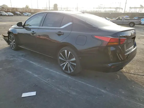 1N4BL4CV3MN315856 2021 NISSAN ALTIMA - Image 2